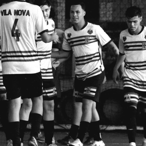 EB647C38-8187-47B4-9BC2-0F26D41E5626